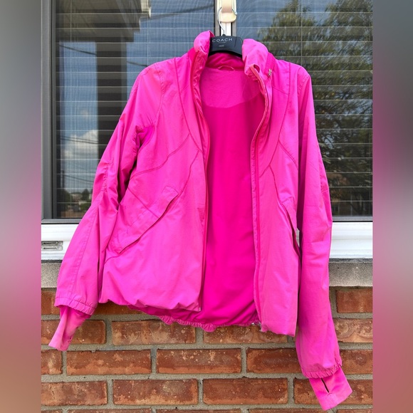 Lululemon hot pink jacket size 6 - Picture 8 of 8